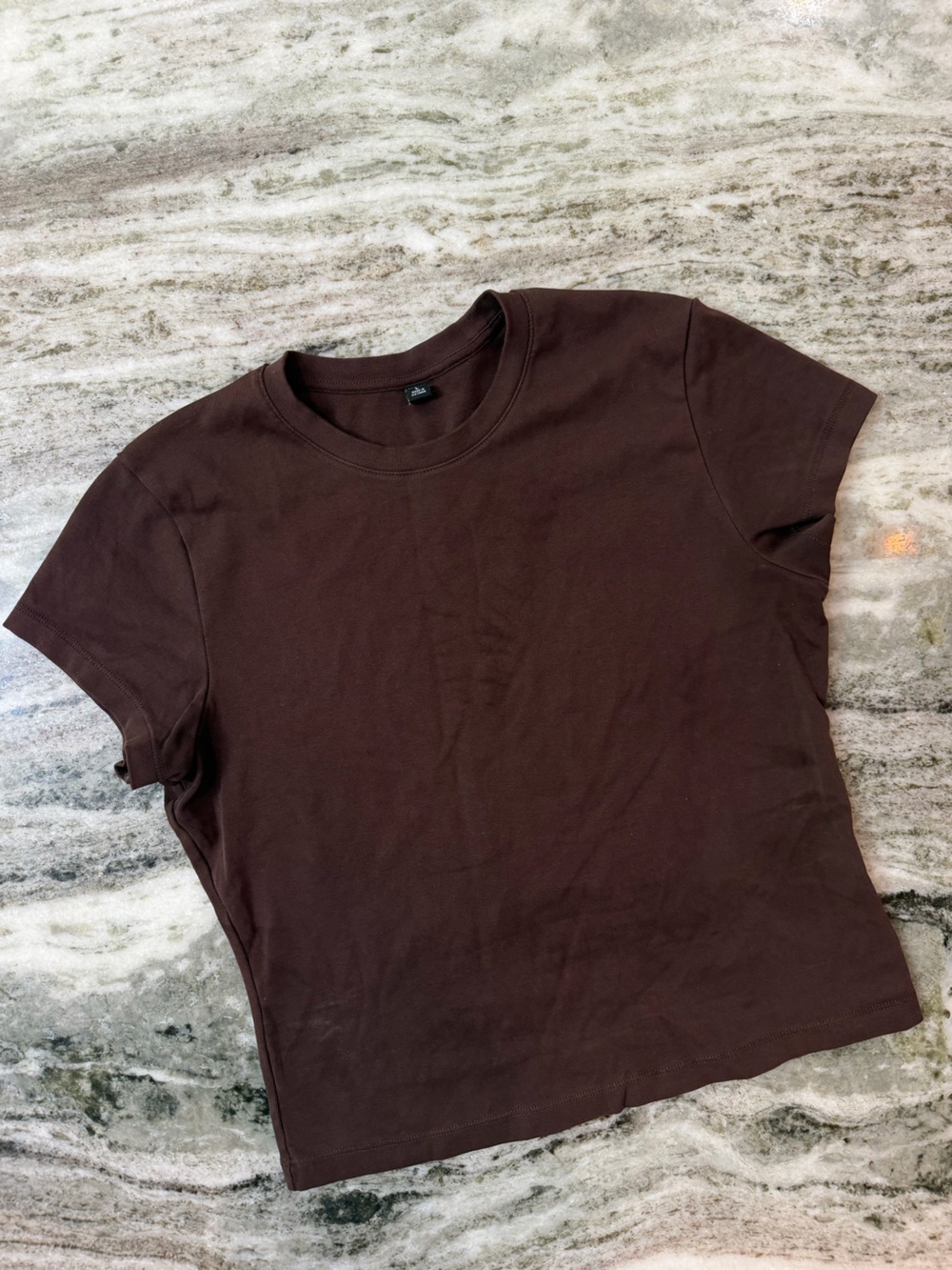 Uniqlo Women's Short Sleeve Crewneck Tee - Dark Brown
